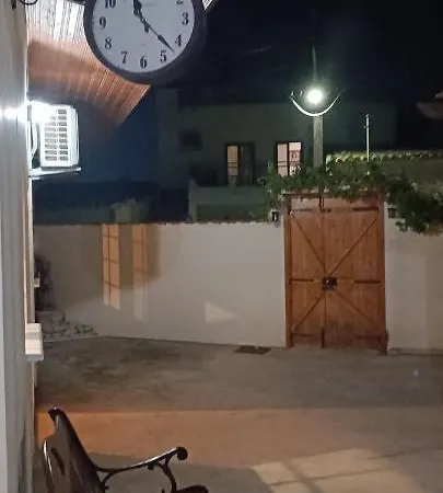 Lemon Tree Courtyard Дом отдыха