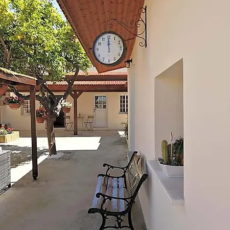 Lemon Tree Courtyard Holiday home Larnaca