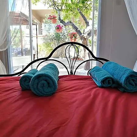 Holiday home Lemon Tree Courtyard Larnaca