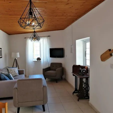 Lemon Tree Courtyard Nyaraló