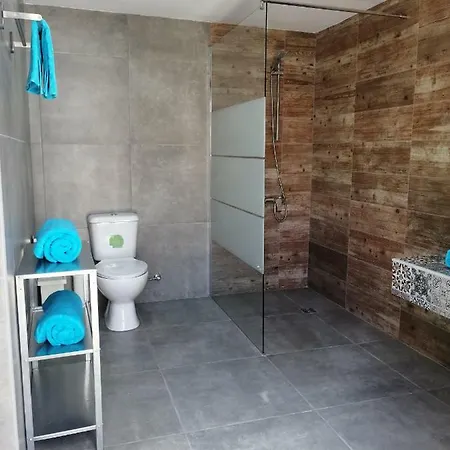 Lemon Tree Courtyard בית נופש