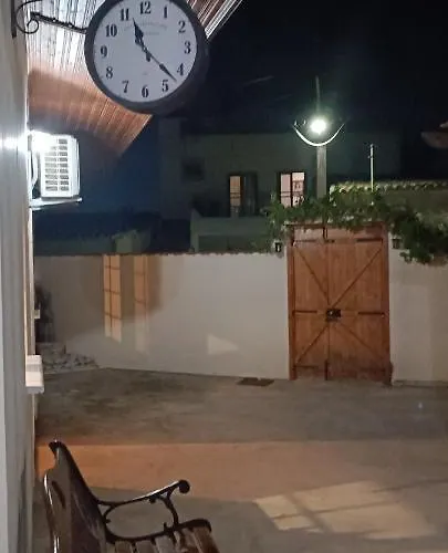 Lemon Tree Courtyard Holiday home