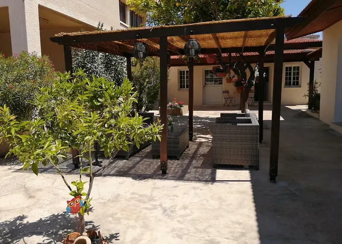 Lemon Tree Courtyard Prázdninový dům Larnaca