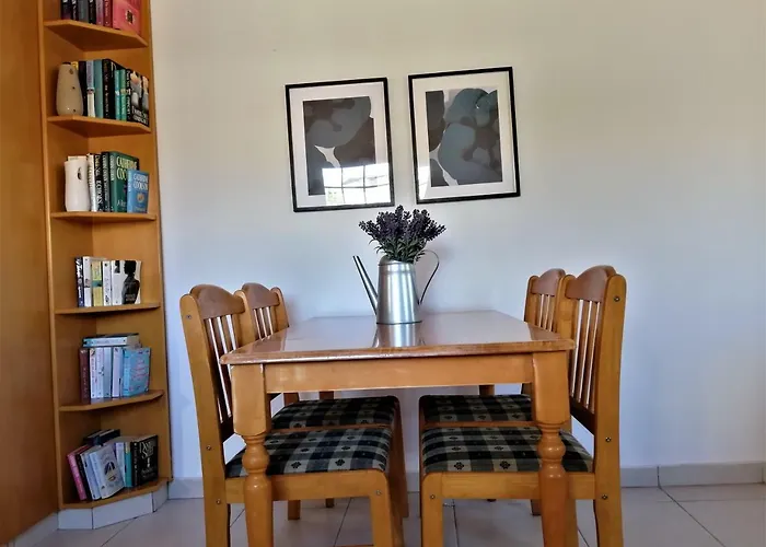 Lemon Tree Courtyard 別荘