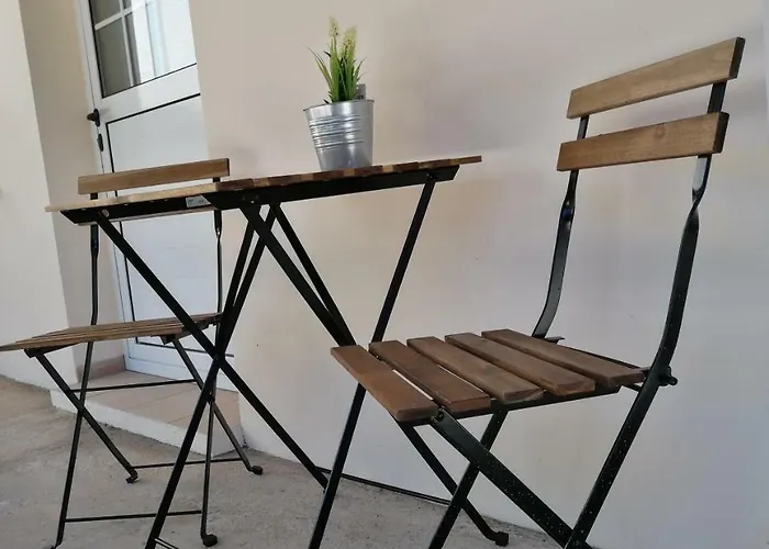 Lemon Tree Courtyard * ラルナカ