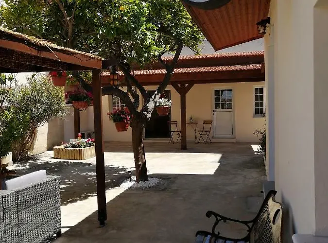 Lemon Tree Courtyard 別荘