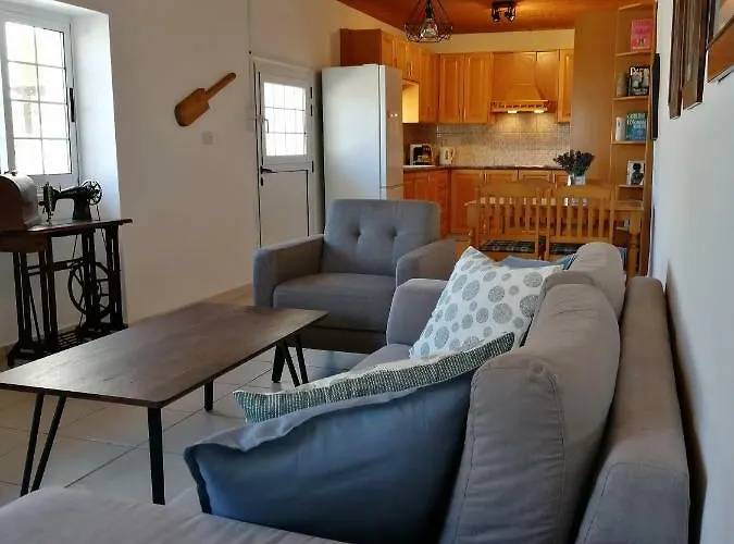 Lemon Tree Courtyard Holiday home