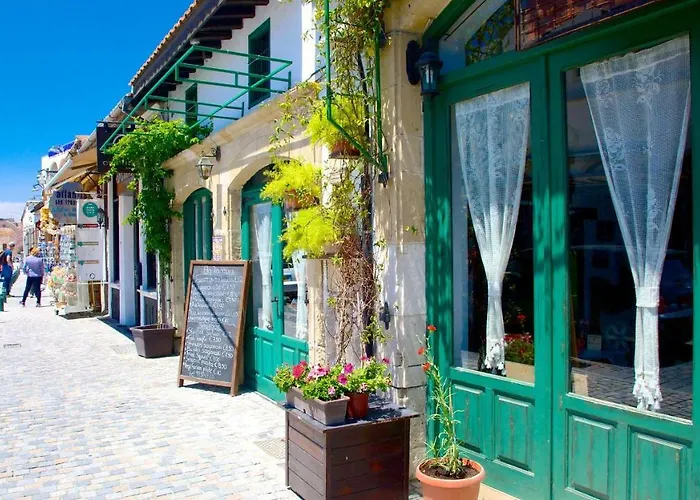 Lemon Tree Courtyard Holiday home